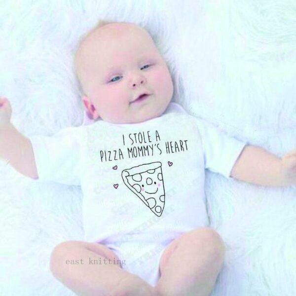 I-stole-a-pizza-mommy's-heart-onesie-5