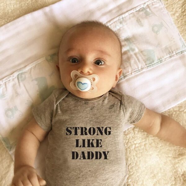 strong-like-daddy-onesie-6