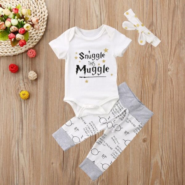 Plain Snuggle This Muggle Outfit-outfit-Lavendersun